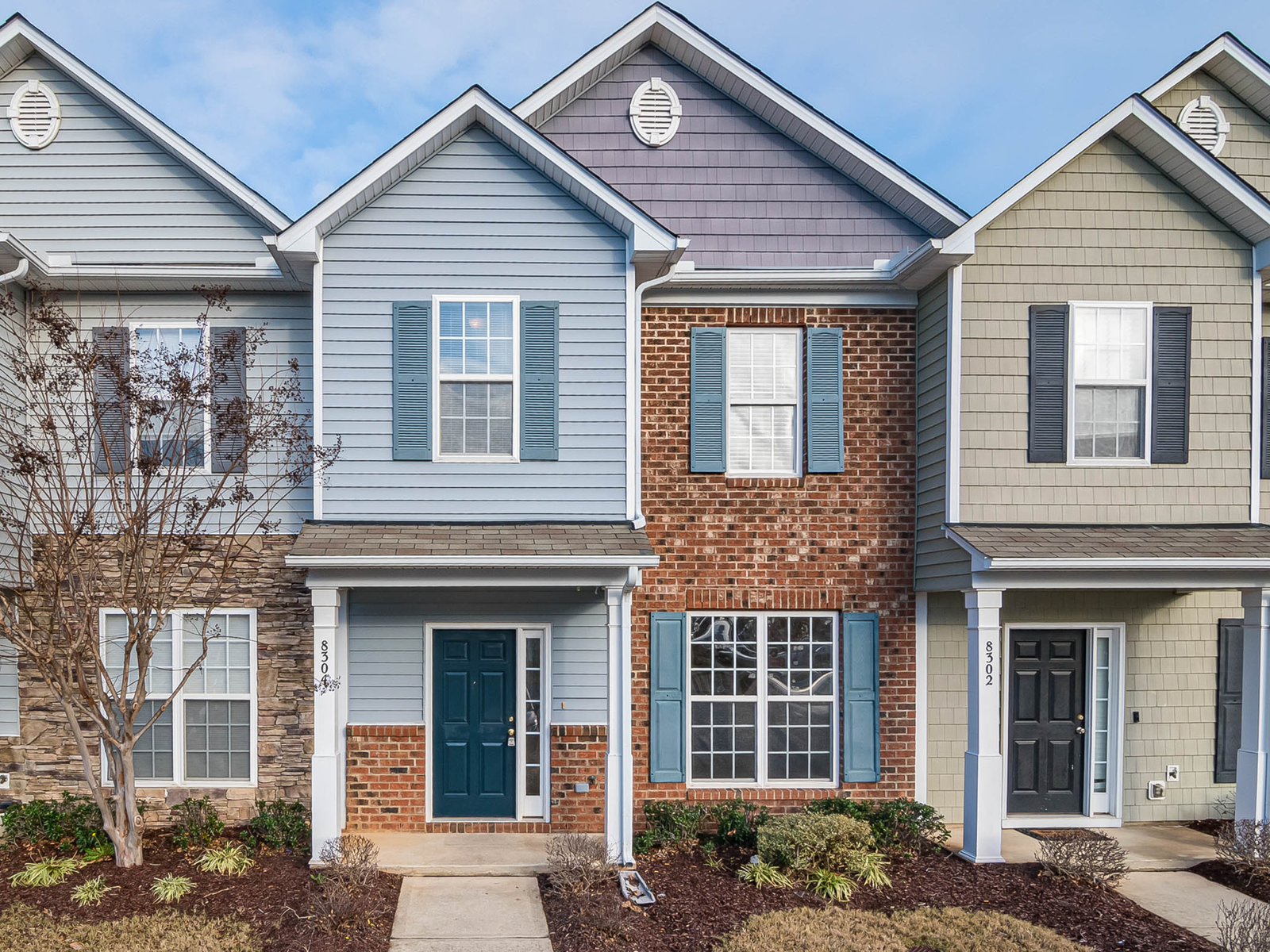 892 Riverside Way, Indianapolis